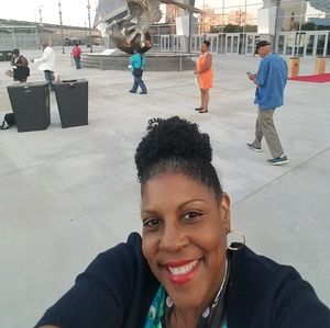 Meet your Posher, Patricia